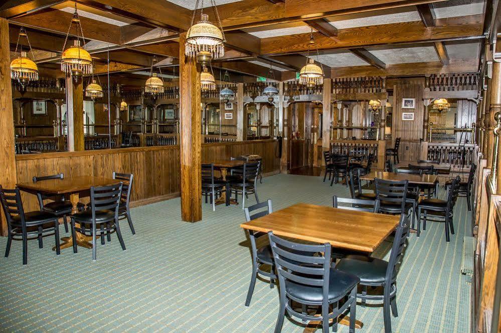Hotel Baymont By Wyndham Fargo Extérieur photo